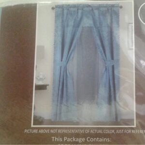 Elegant Blue Curtains for Home Accents